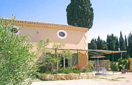 G&icirc;te n&deg;13G160430 Graveson - Bouches-du-Rh&ocirc;ne - Photo_2
