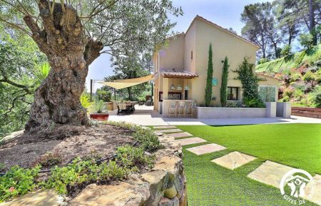 G&icirc;te n&deg;13G202563 Aix-en-Provence - Bouches-du-Rh&ocirc;ne - photo