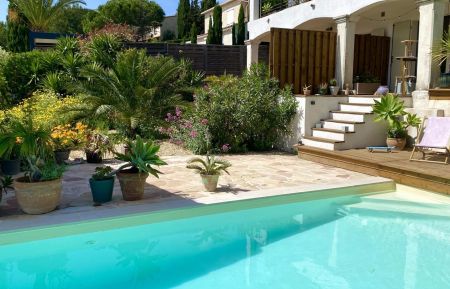 G&icirc;te n&deg;13G202450 Ensu&egrave;s-la-Redonne - Bouches-du-Rh&ocirc;ne - photo