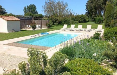 G&icirc;te n&deg;13G202506 Ch&acirc;teaurenard - Bouches-du-Rh&ocirc;ne - photo