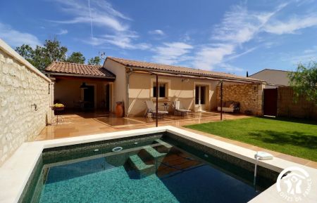 G&icirc;te n&deg;13G675 Mouri&egrave;s - Bouches-du-Rh&ocirc;ne - photo