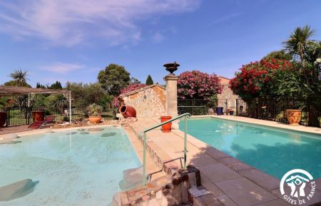 G&icirc;te n&deg;13G891245 Saint-R&eacute;my-de-Provence - Bouches-du-Rh&ocirc;ne - photo