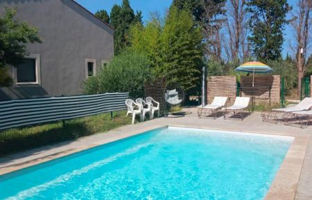 G&icirc;te n&deg;13G250107 Saint-Martin-de-Crau - Bouches-du-Rh&ocirc;ne - photo