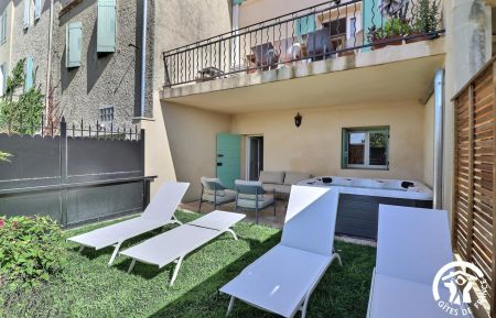 G&icirc;te n&deg;13G222030 &Eacute;guilles - Bouches-du-Rh&ocirc;ne - photo