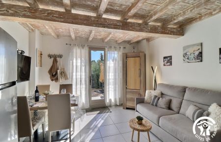G&icirc;te n&deg;13G202597 Fontvieille - Bouches-du-Rh&ocirc;ne - photo